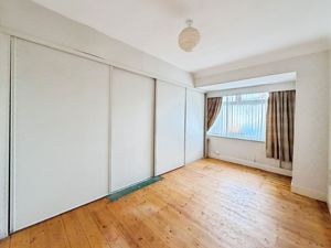 Photo 16- click for photo gallery